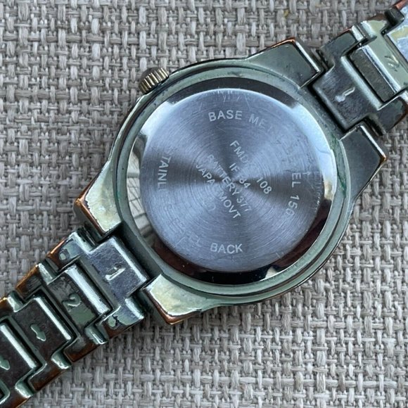 FMD Women Wrist Watch Analog Quartz Crystal Accent Bezel Silver Tone Watch - Picture 6 of 8